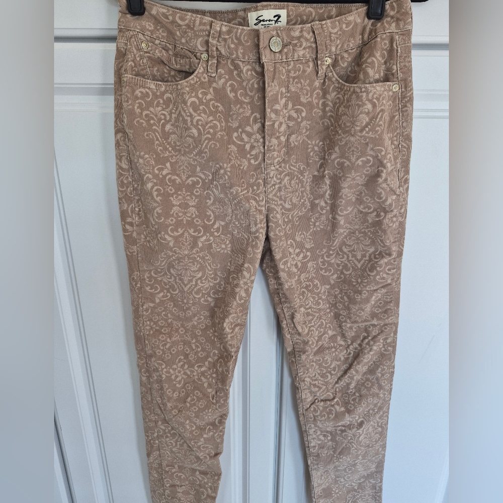 Seven7 Beige Soft Combed Cotton Jeans 8. Like New